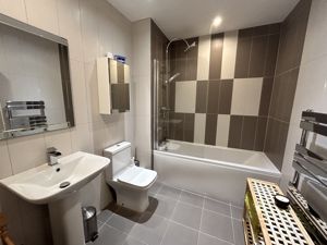Photo 17- click for photo gallery